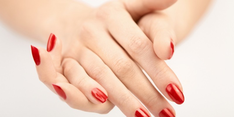 Lange gelnägel rote Rote nageldesign