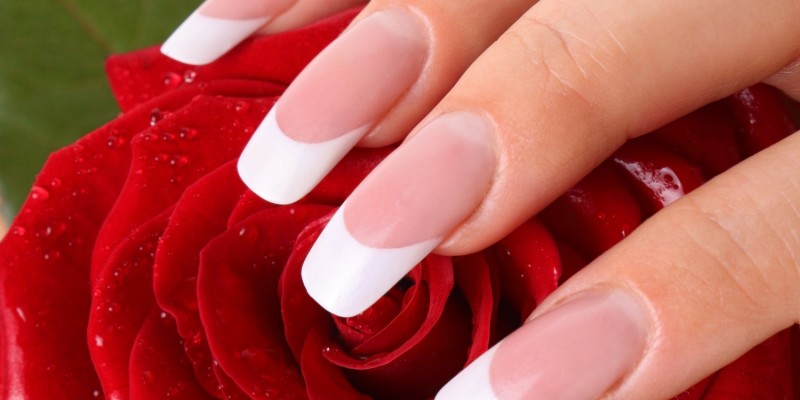 Gepflegte French Nails