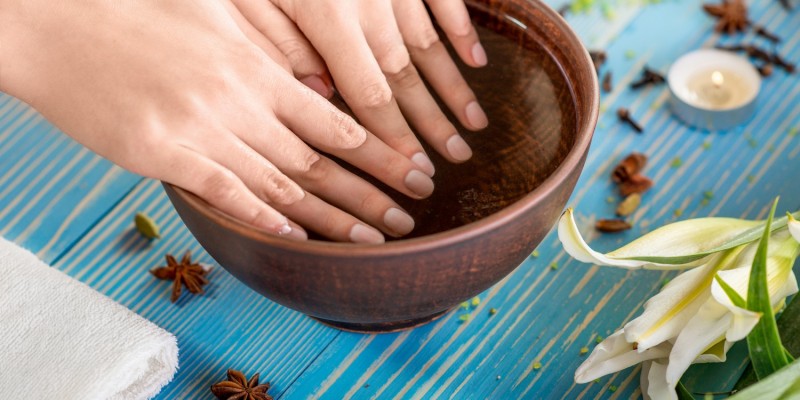 Vor Und Nachteile Von Acrylnageln Acrylnagel Unter Der Lupe Nagelkreation De