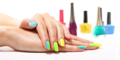 Acrylnagel Einfuhrung Was Sind Acrylnagel Nagelkreation De